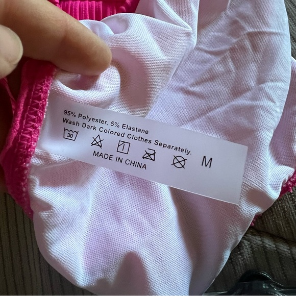 BNWT One Piece Strapless Swimsuit - Picture 9 of 9